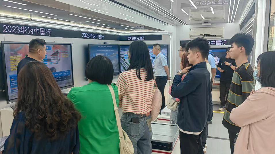 巡展拓市場 | 向下扎根，向外生長